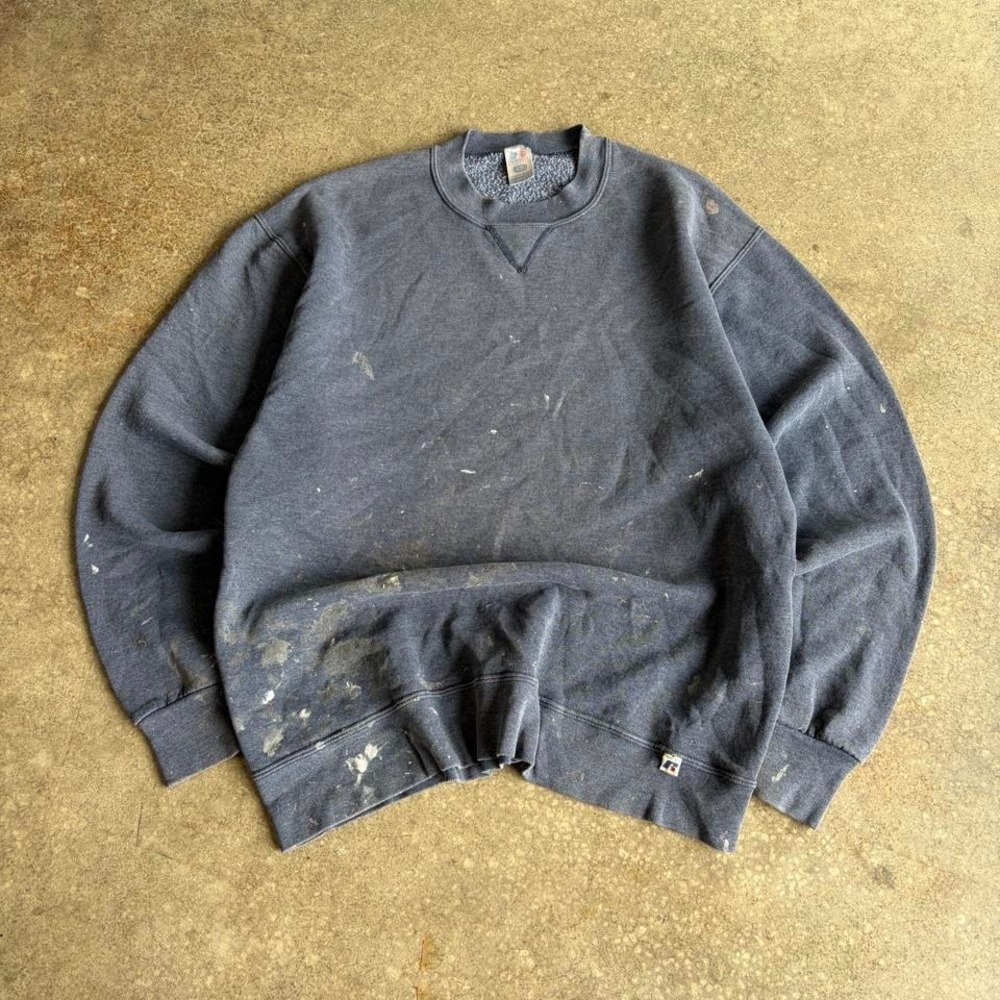 90s russell thrashed grey crewneck